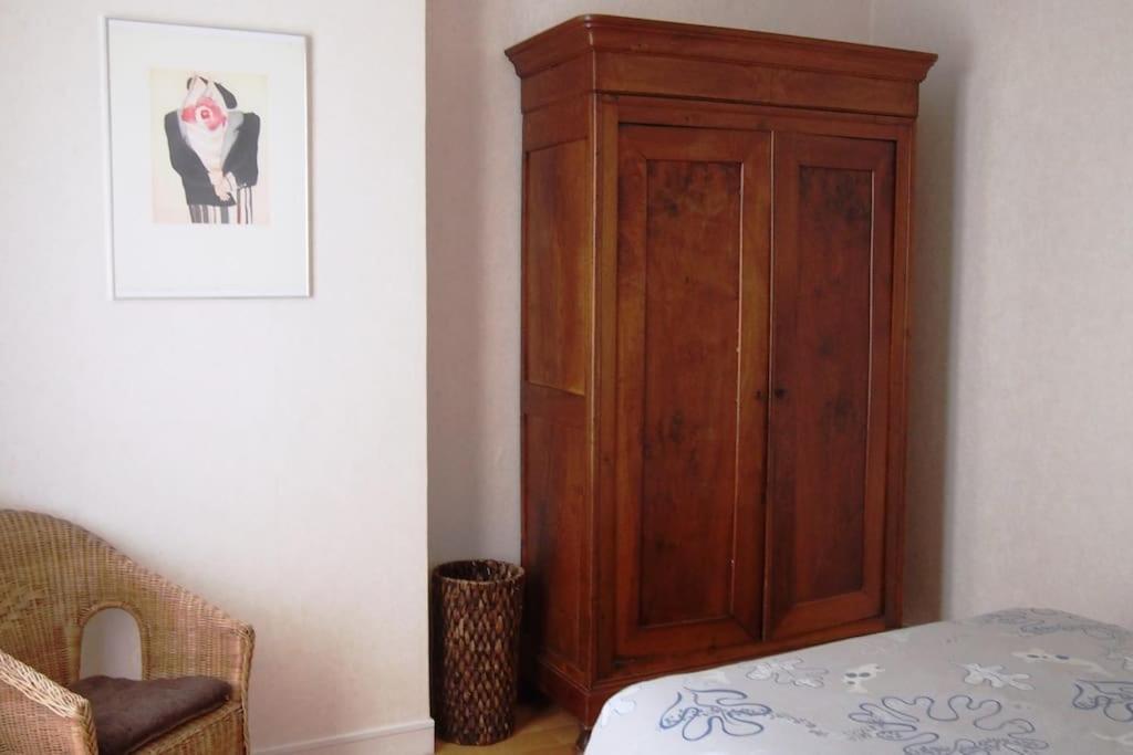 Le 105 Bis Eiffel Bed & Breakfast Paris Eksteriør bilde